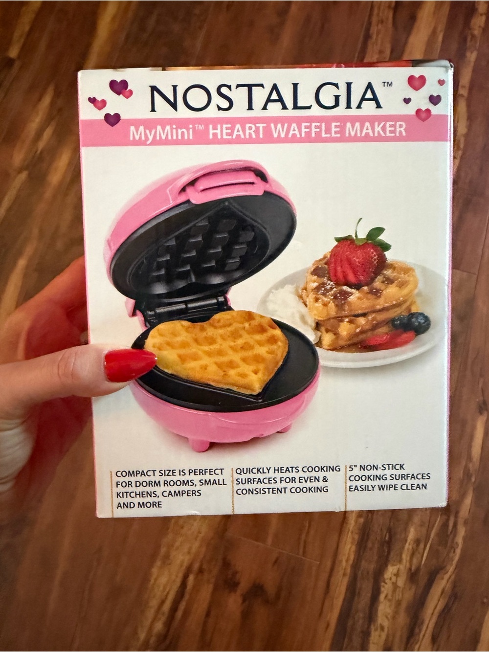 Brand New Never Opened Nostalgia MyMini Heart Waffle Maker Pink